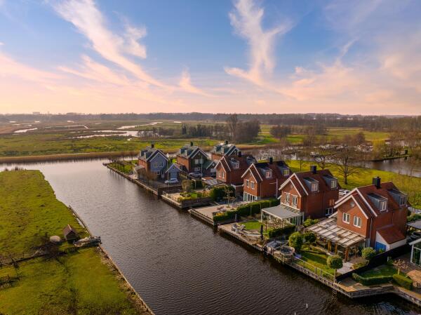 photo 2 Waterrijk 8
